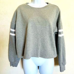 🤍BEAUTIFUL GREY SWEATSHIRT🤍